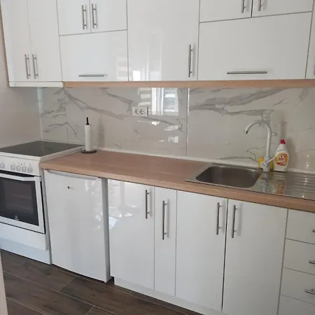 Apartment M *