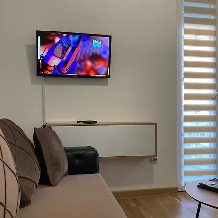 Apartment M